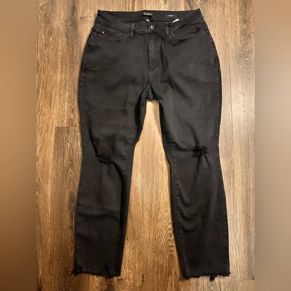 Judy Blue Slim Fit Jeans Size 18W Black Distressed High Rise Stretch JB88137